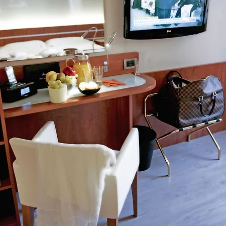 Hotel Western Madison Milan