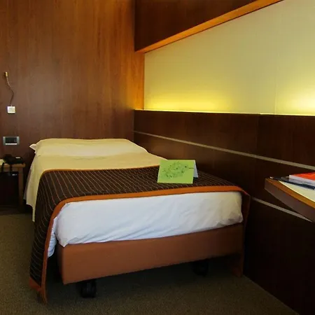 Hotel Western Madison Mediolan