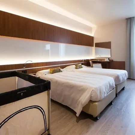 Western Madison 4* Milan