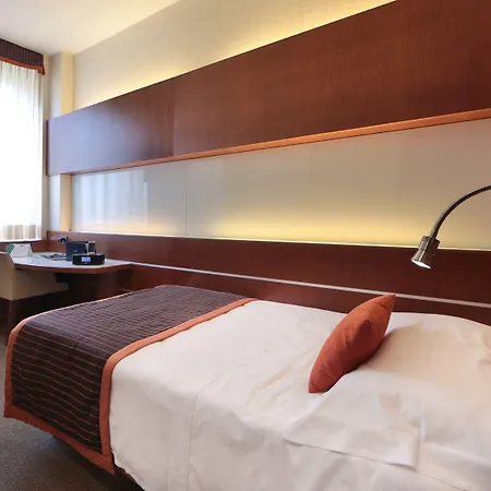 Western Madison 4* Milán