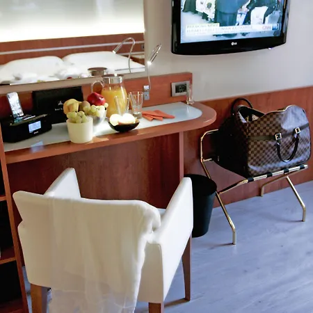 Hotel Western Madison 4*