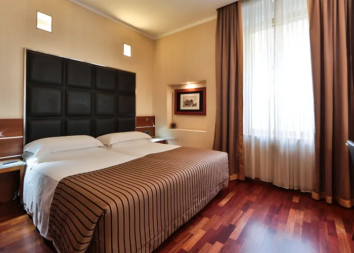 Western Madison Милан