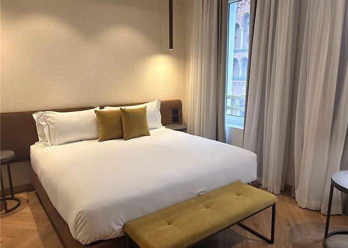 Отель Western Madison Милан